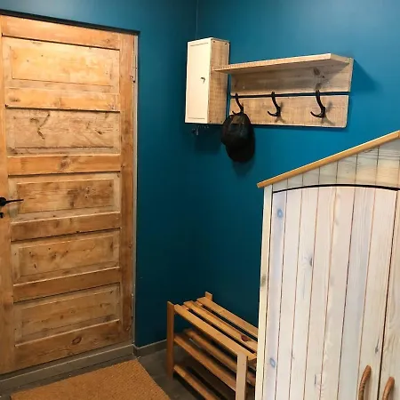Cozy 1-bedroom With Free Parking Apartment *