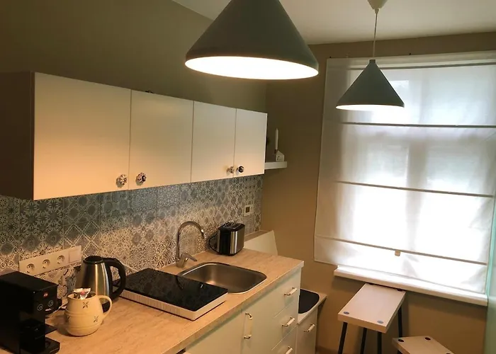 Cozy 1-bedroom With Free Parking Appartement *